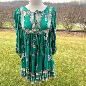 Rachel Zoe Green Floral Print Peasant Blouse/Tunic Size S